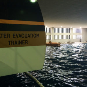 Wasser Evakuierungstrainer