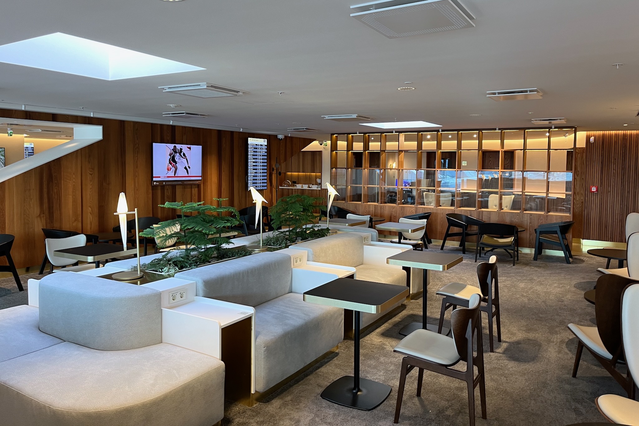 Tallinn Airport LHV Lounge