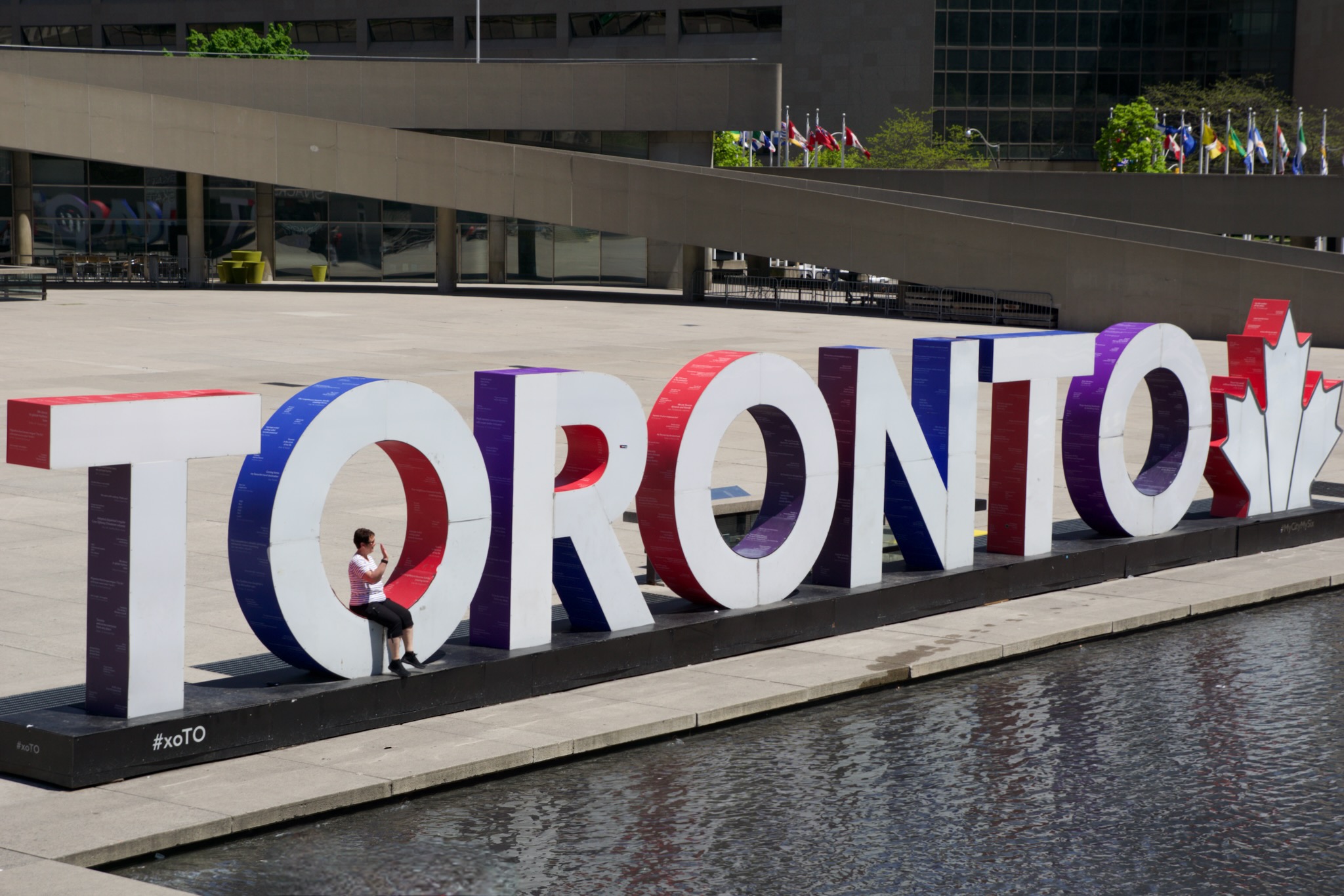 Mehr über den Artikel erfahren Toronto bei wechselhaftem Wetter erleben